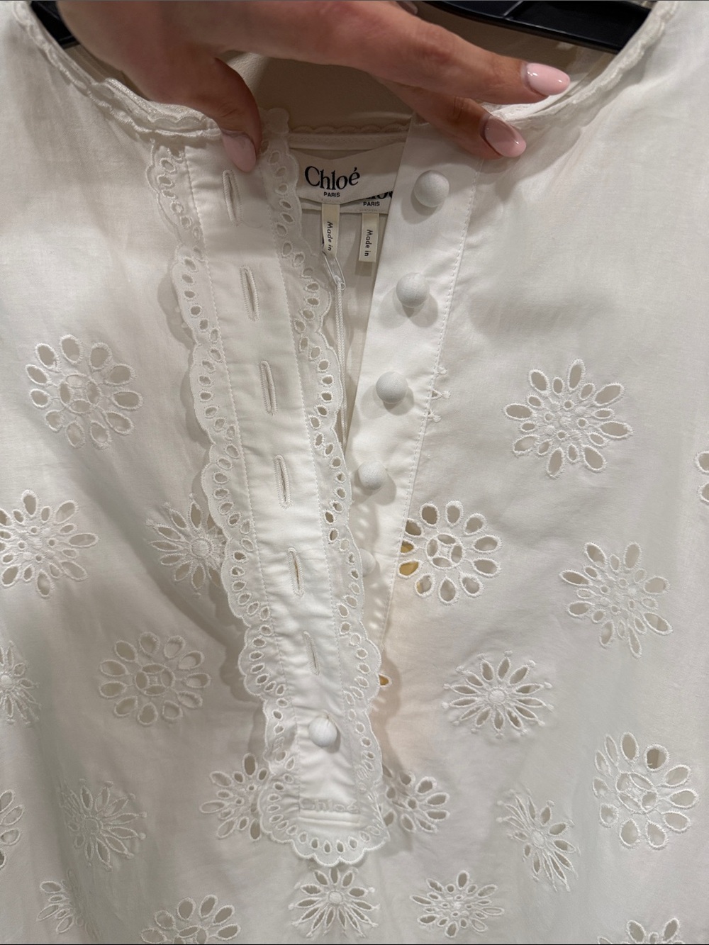 NWT CHLOE sz 42 / US 10
Scalloped Eyelet-Embroidered Mini Shift Dress - Picture 7 of 11